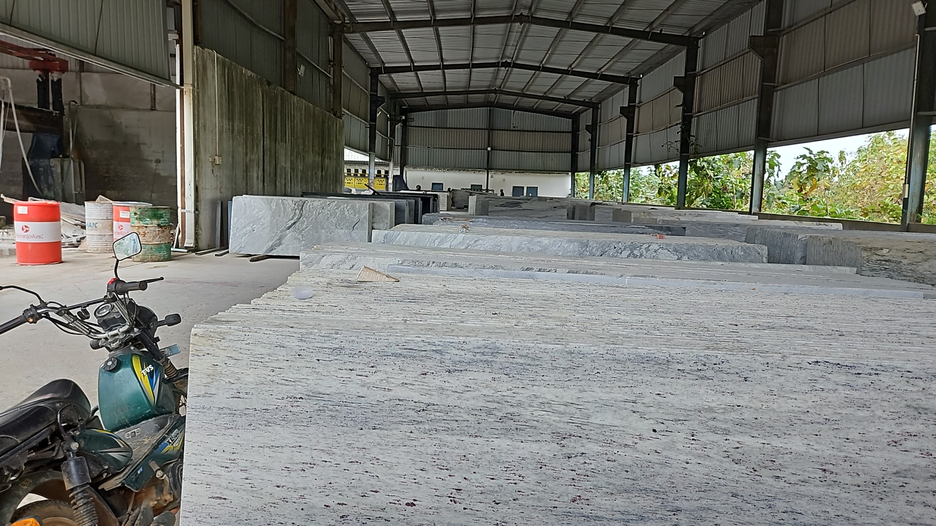 Granite Design 22